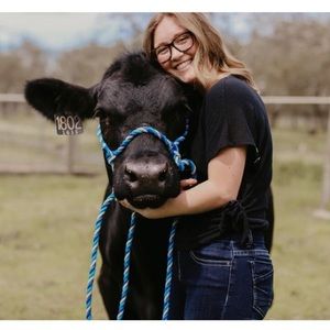 Meet your Posher, Jazmin